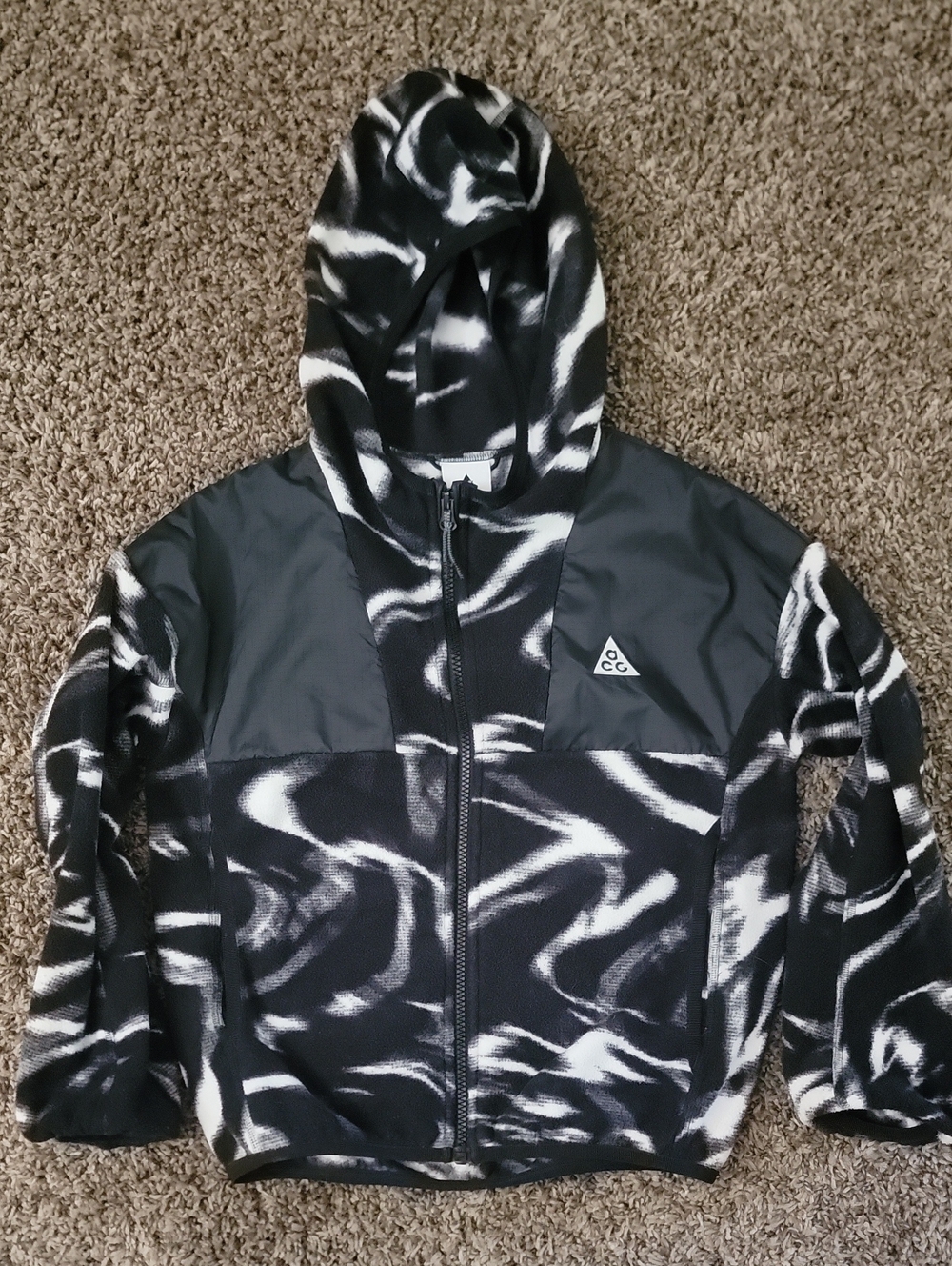 Nike ACG "Wolf Tree" Kids Full-Zip Hoodie Black Size M
